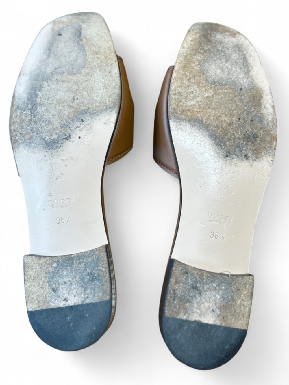 Gucci Women's slide sandal with Interlocking G, cuir leather, maxi cut out. 6.5 - Picture 7 of 11